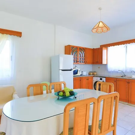 Lemon Grove Ena * Argaka