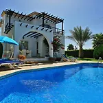Lemon Grove Ena Villa