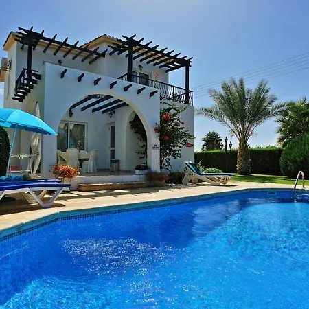 Lemon Grove Ena Villa