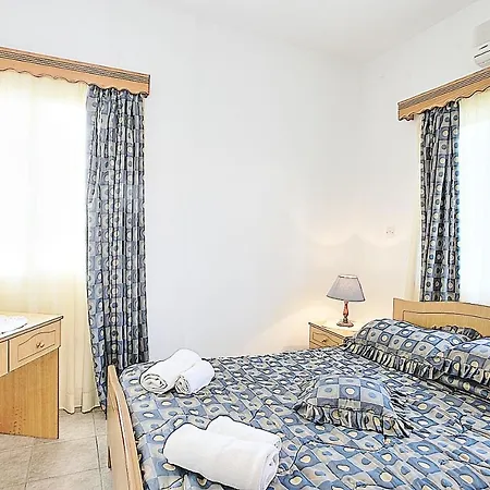 Lemon Grove Ena Villa Argaka