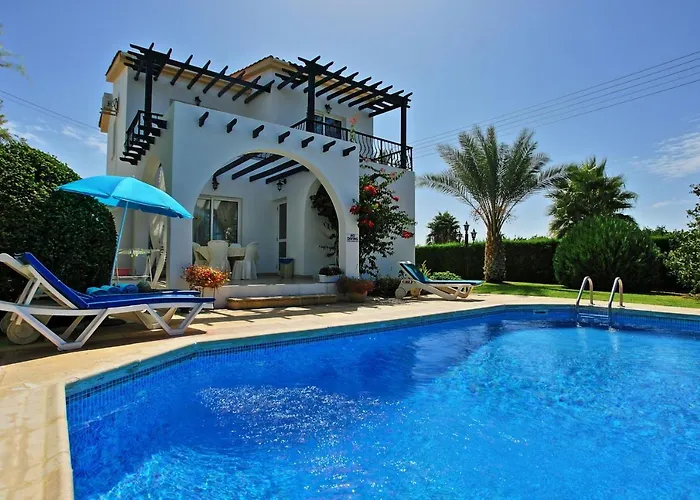 Lemon Grove Ena Vila